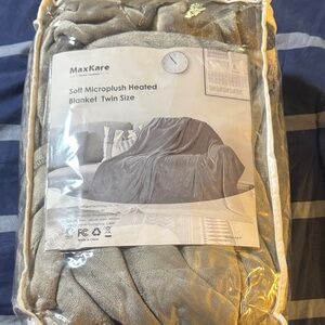 Soft Microplush Heated Blanket - Twin Size, Gray